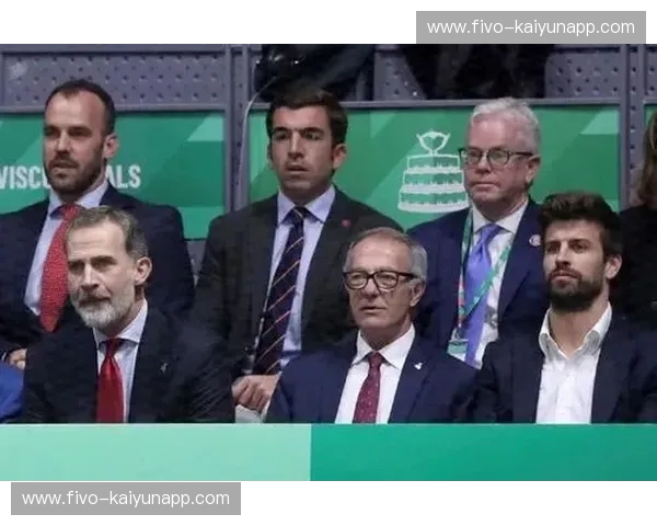 宿命之战：当马赛的烈火燃尽巴黎的繁华——法兰西国家德比的灵魂告白